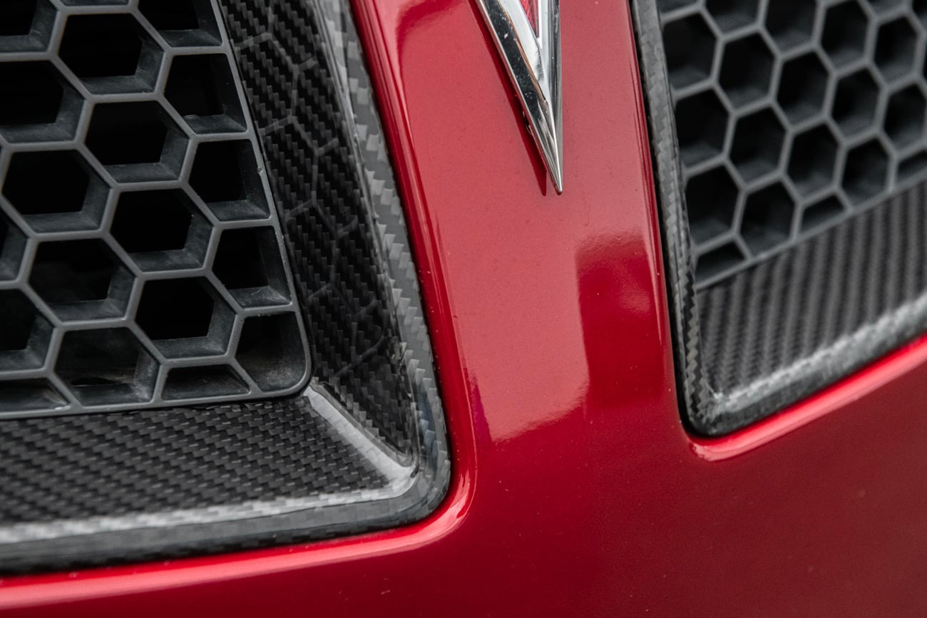 2008-09 PONTIAC G8 CARBON FIBER FRONT GRILLE TRIM SURROUNDING INSERT